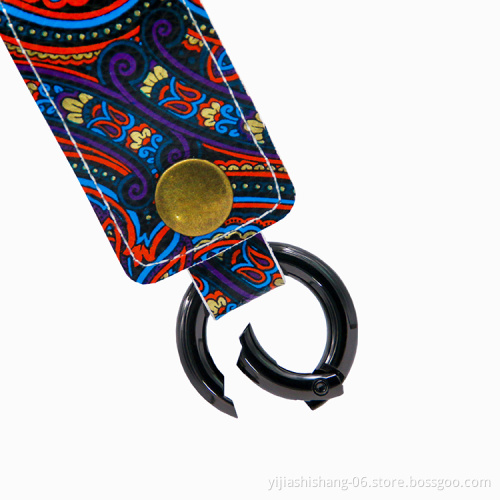 Yijiashishang Portable gift PU leather usb cable keychain